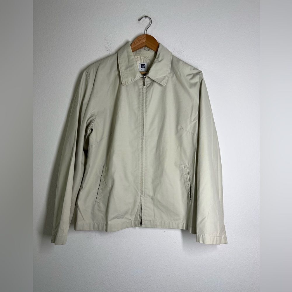 Vintage GAP jacket beige zip up water resistant great condition Size XL